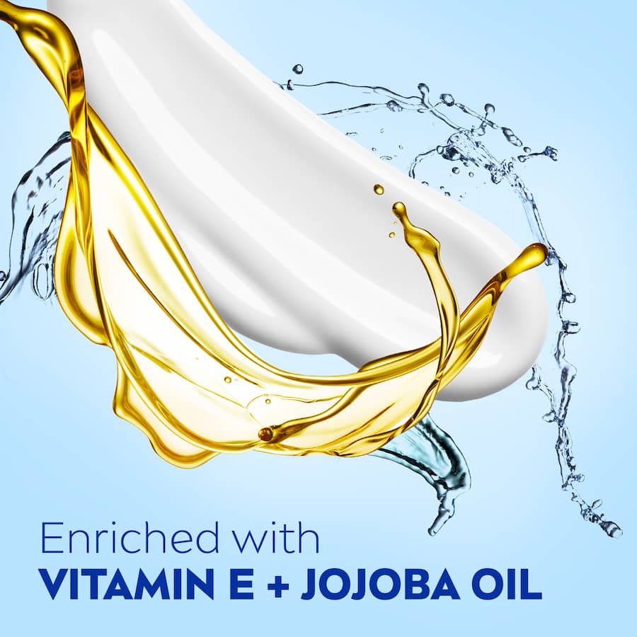 Nivea Soft Day Cream Jojoba & Vitamin E Creme Tub 200mL