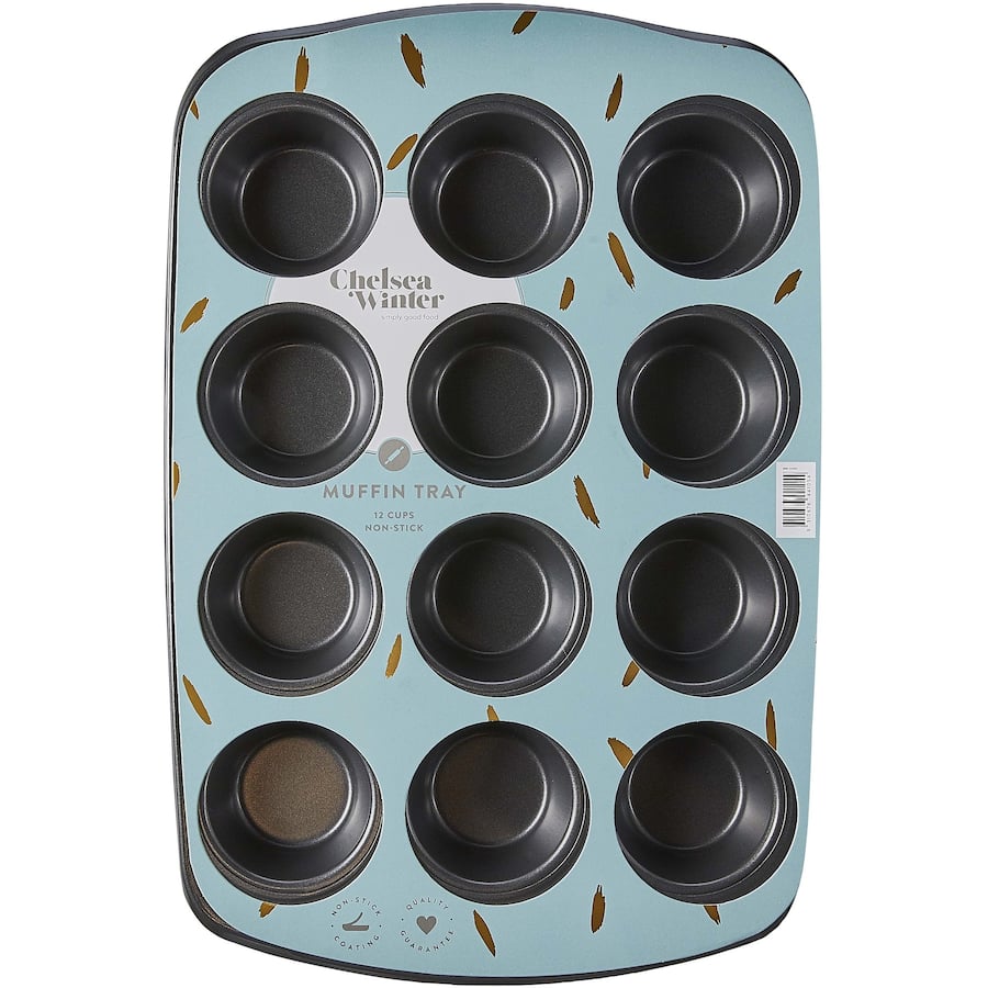 Chelsea Winter Muffin Pan Non Stick 12 cup tray