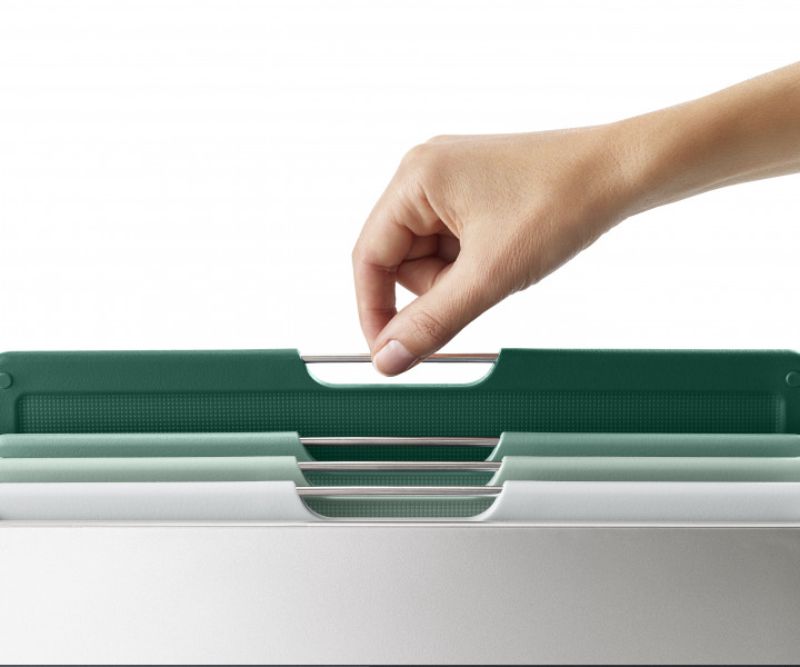 Joseph Joseph Folio Large Sage: premium color-coded chopping board set with non-slip feet and easy-access design.