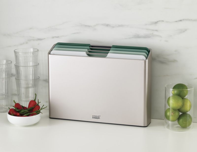 Joseph Joseph Folio Large Sage chopping board set with color-coded boards, knife-friendly surfaces, and non-slip grip for safe meal prep.