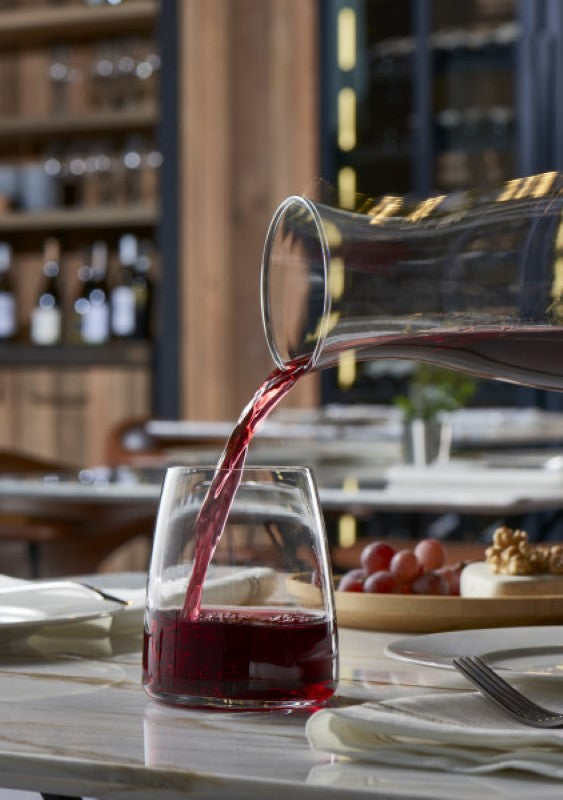 Set of 4 Pasabahce Pinot glasses, 495ml capacity, stylish and durable for enjoying reds and whites at any event.