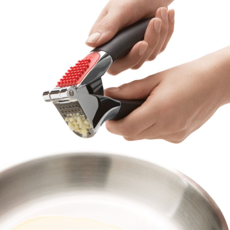 OXO - Goodgrips Garlic Press