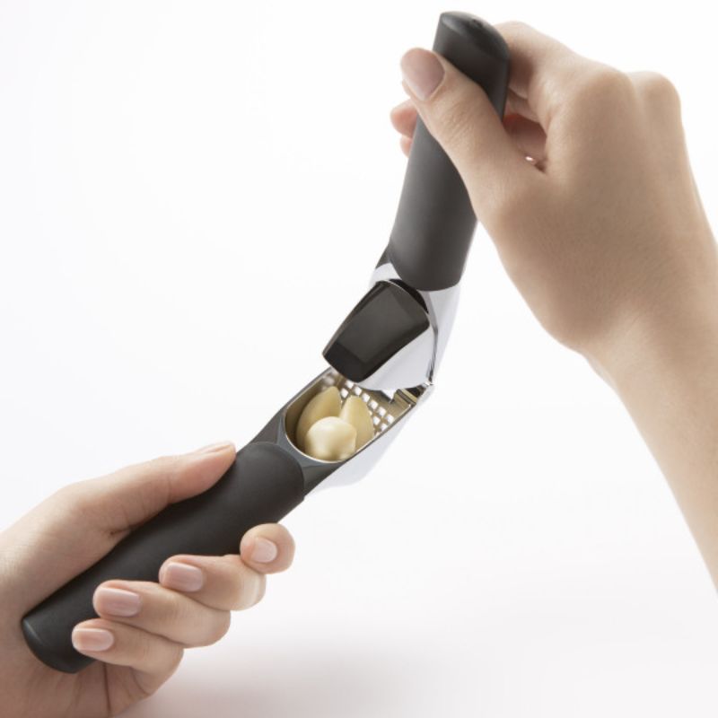 OXO - Goodgrips Garlic Press