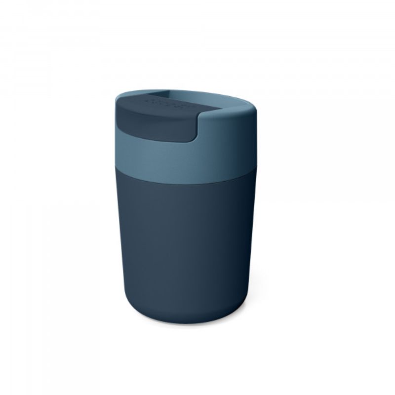Joseph Joseph Sipp Travel Mug in blue, 340 ml capacity, features flip-top cap and non-slip grip for hygiene and comfort.