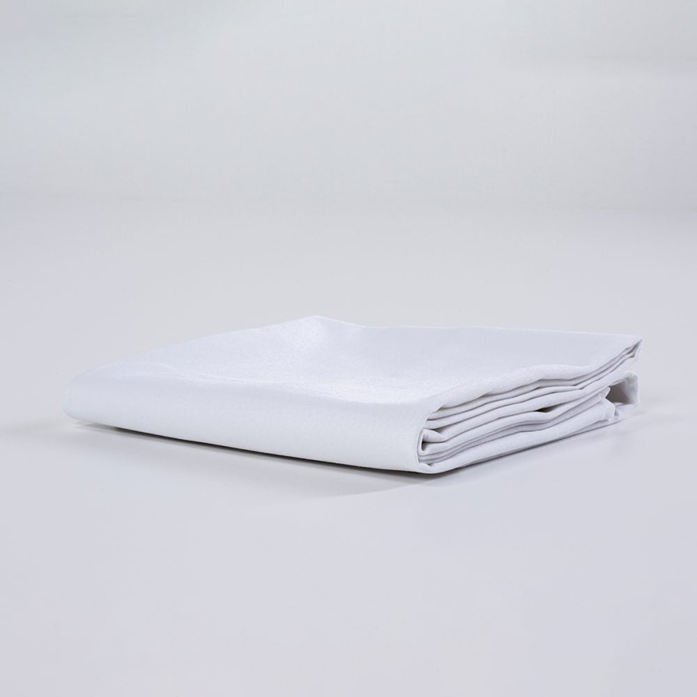 Caress Tablecloth - White - 135 x 275