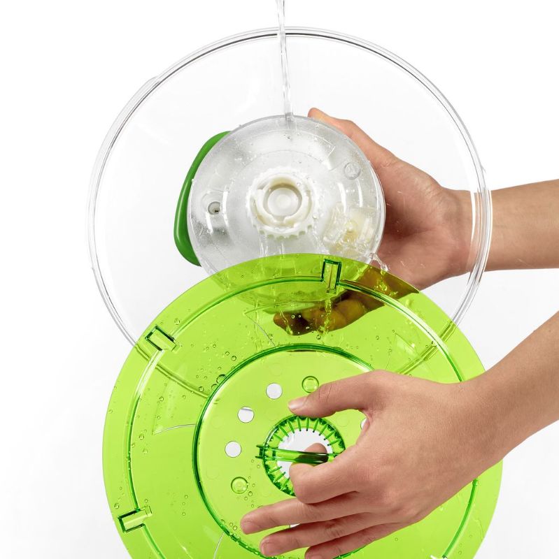 Salad-Spinner-Zyliss-Easy-Spin-2-Small-Green