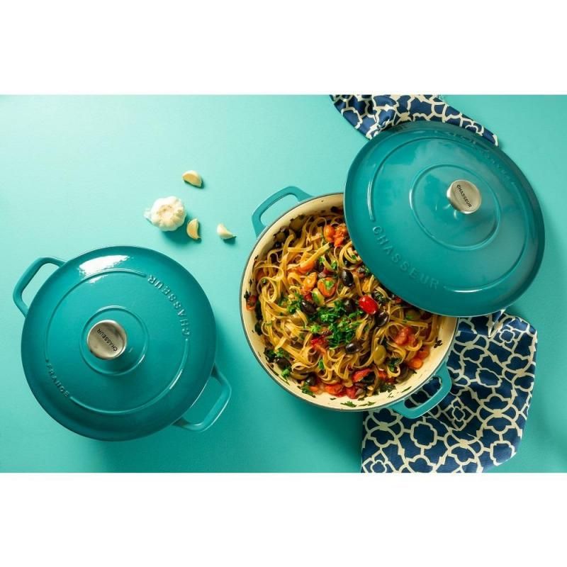 Chasseur Round French Oven 26cm | Mediterranean Blue