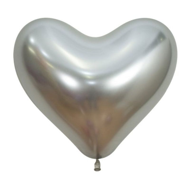 Stunning 35cm silver heart-shaped latex balloons, perfect for weddings and celebrations, in a pack of 12.