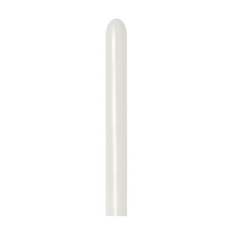 Pack of 100 Sempertex 260T Pastel Dusk Cream Latex Balloons, perfect for elegant celebrations and decorations.