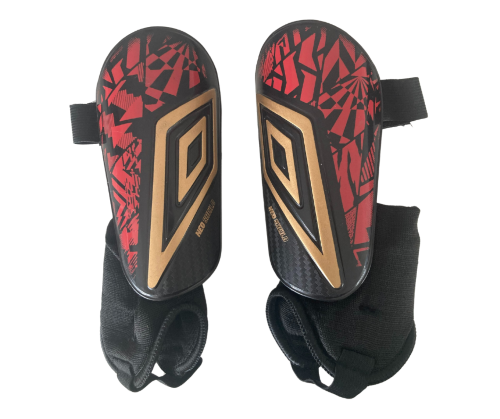 Umbro Neo Shield Guard w/ Sock - JNR - S