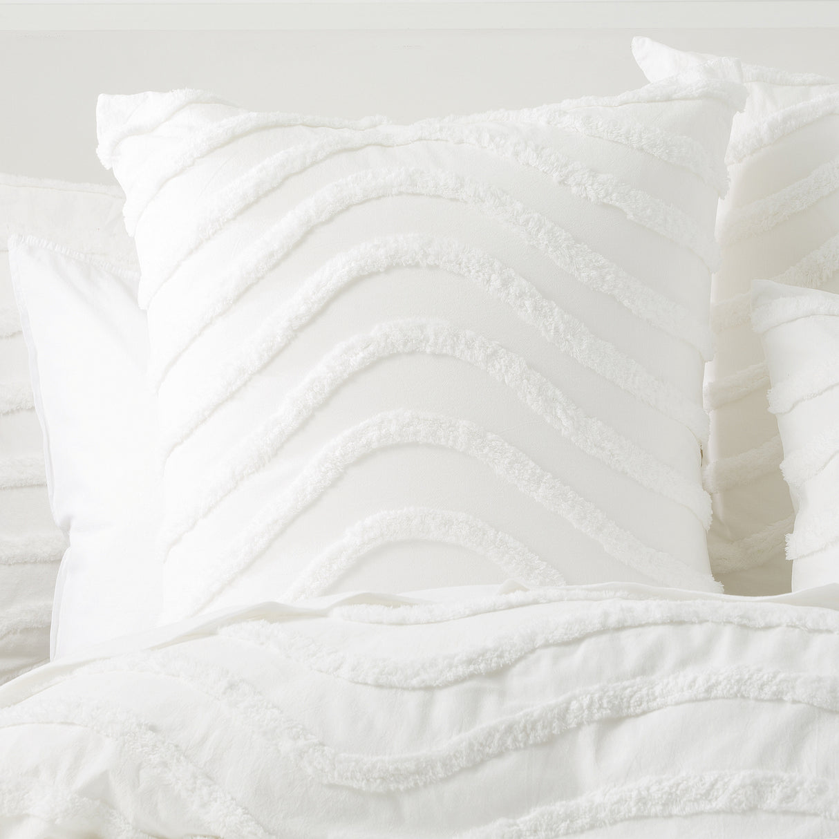 Wave 100% Cotton Chenille Vintage Quilt / Duvet cover Set Double White