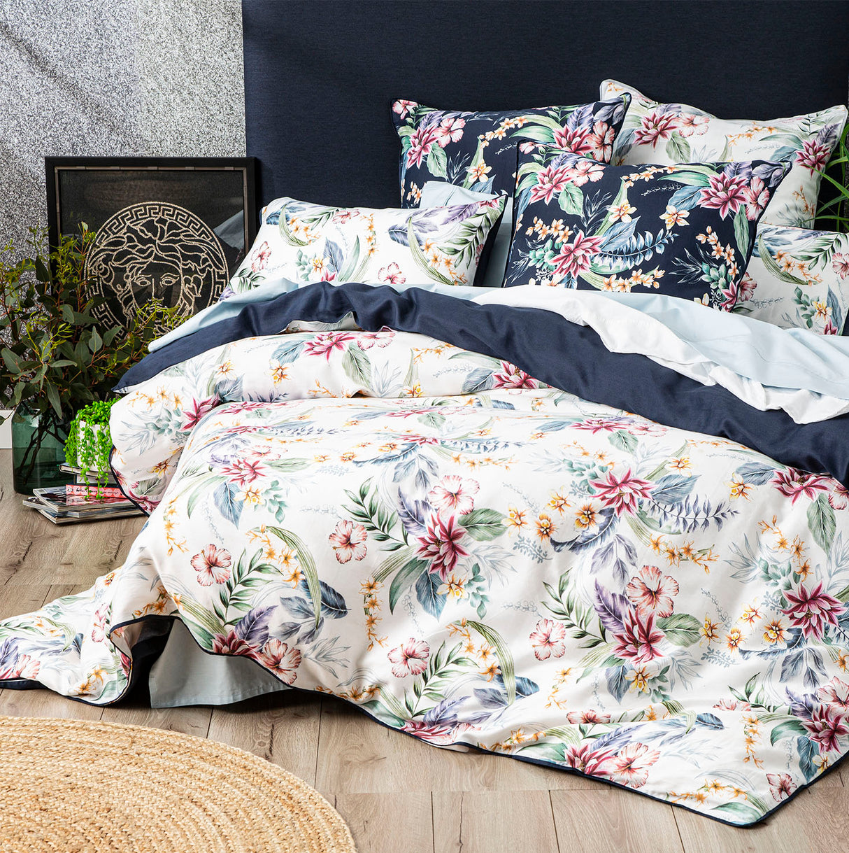 Renee Taylor 300 TC Cotton Reversible European Pillowcase Veronica