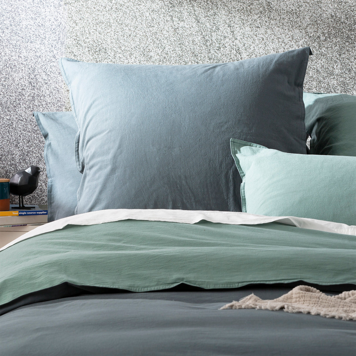 Vintage stone washed reversible Quilt / Duvet cover set Super King Mineral