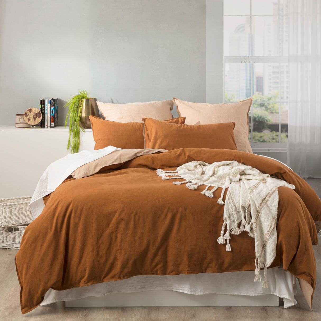 Vintage stone washed reversible Quilt / Duvet cover set Super King Wood