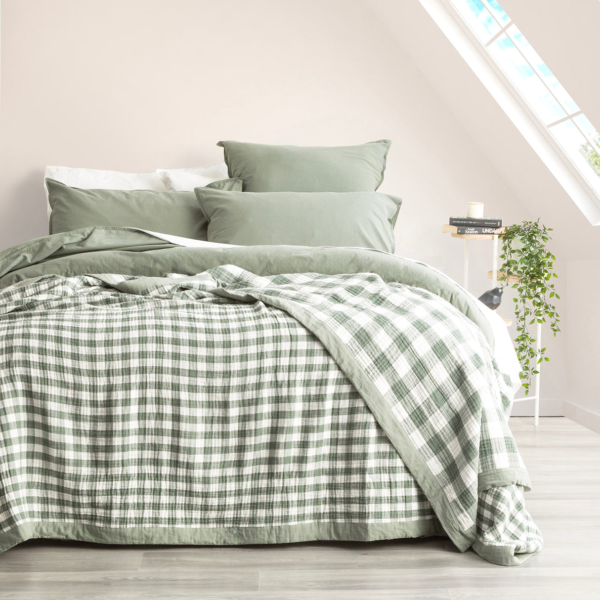 Gingham Washed Cotton Yarn Dyed Revesible Textured Blanket Queen/King Emerald