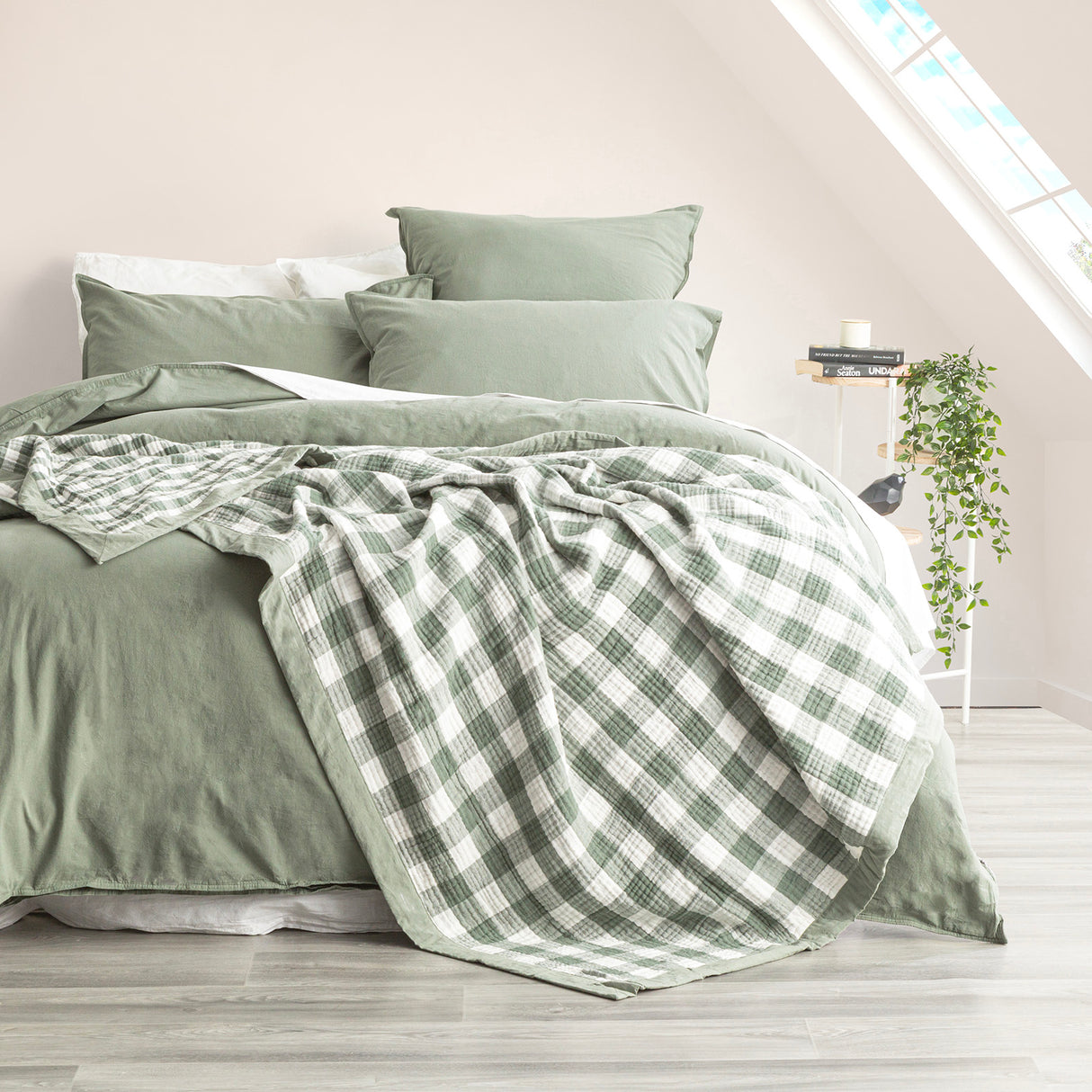 Gingham Washed Cotton Yarn Dyed Revesible Textured Blanket Queen/King Emerald