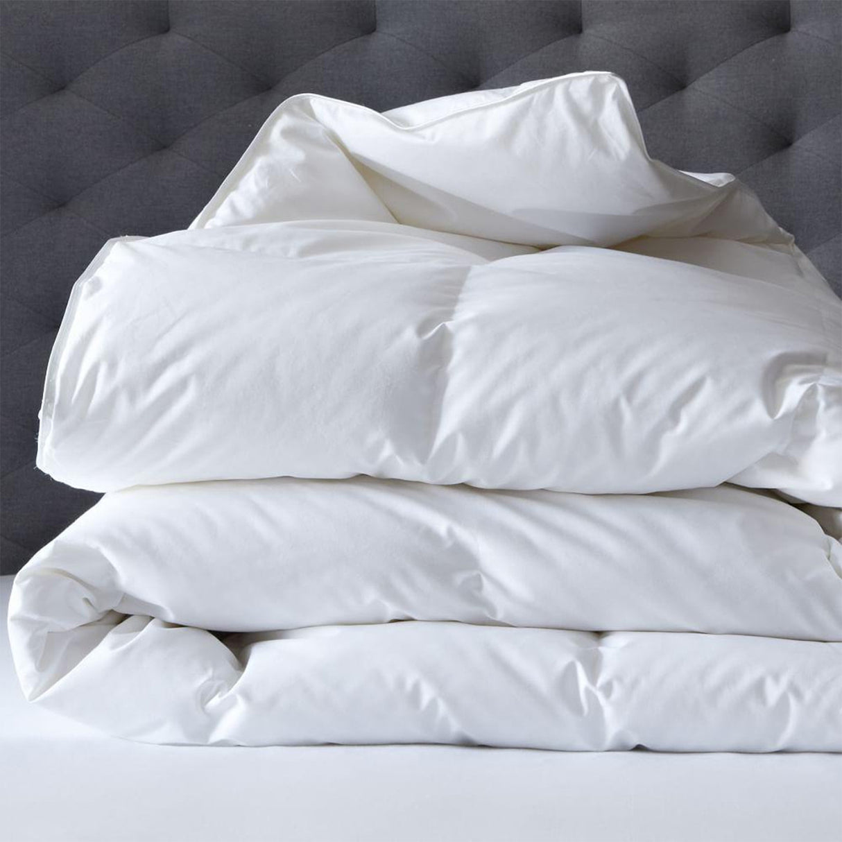 600 GSM Deluxe High Loft Quilt / Duvet With Cotton Cover Premium Filling Single