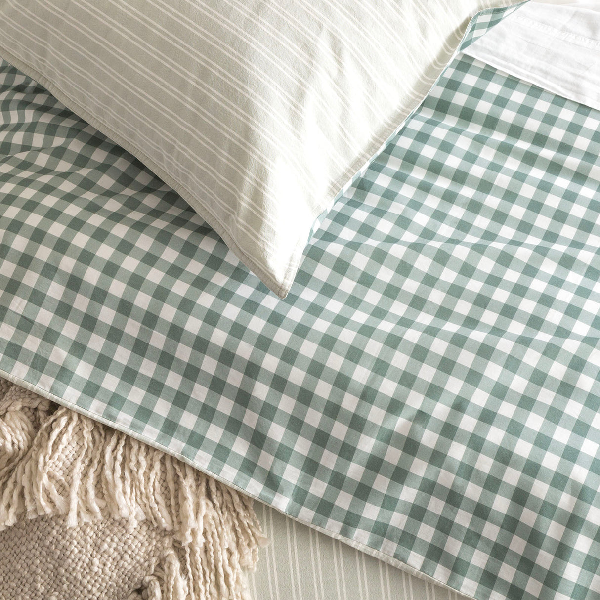 Alison Yarn Dyed Cotton Reversible Quilt / Duvet cover Set Double Forest