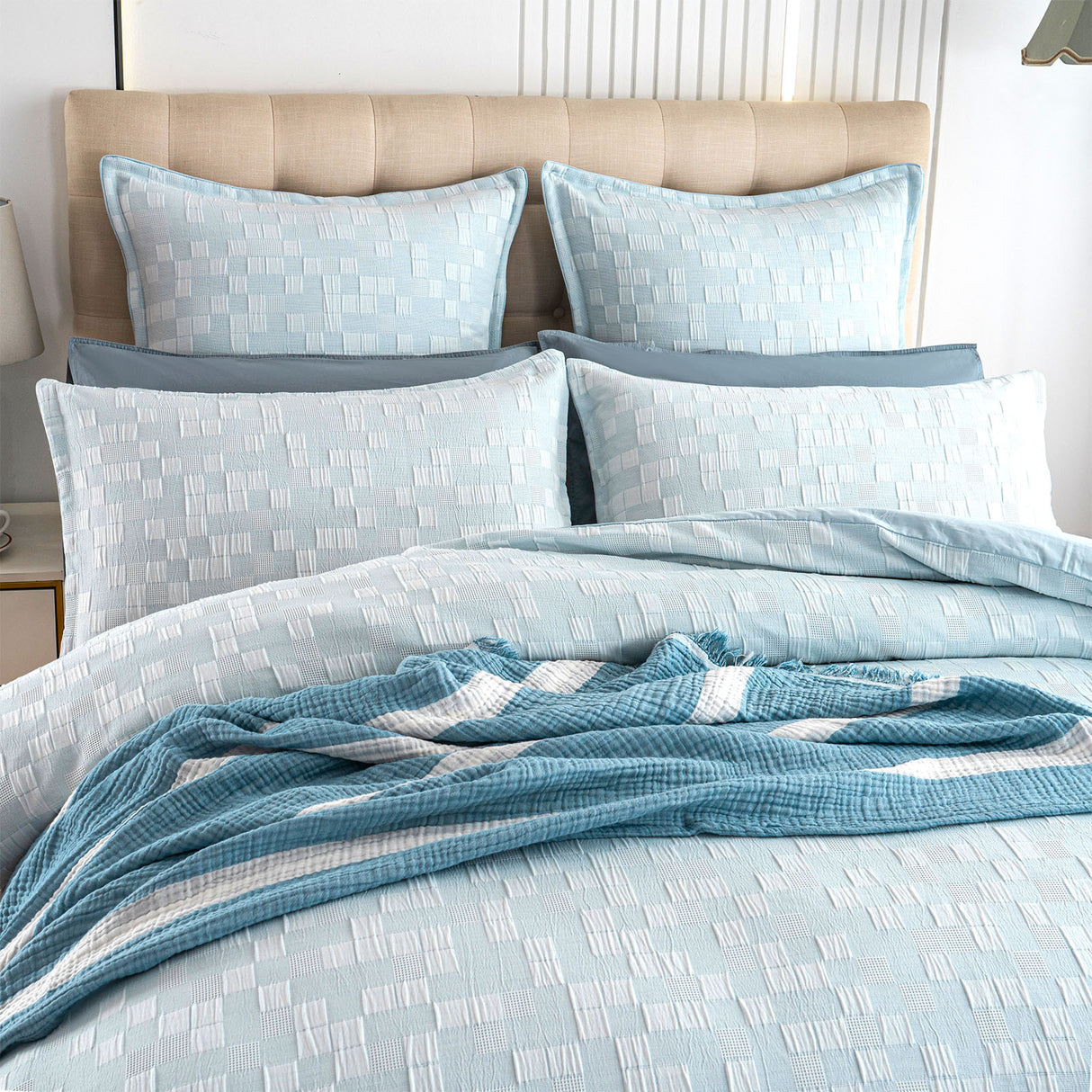 Renee Taylor Jervis Checks Jacquard Quilt / Duvet Cover Set King French Blue