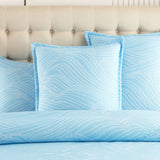 Renee Taylor Oscillate Jacquard Quilt / Duvet cover set Super King Sky