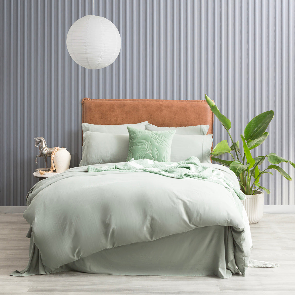 Ultra Plush Vintage Washed Microfiber Quilt / Duvet cover set Single Sage