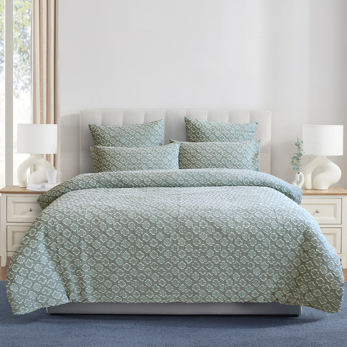 Renee Taylor Luna Jacquard Yarn Dye Quilt / Duvet Cover Set King