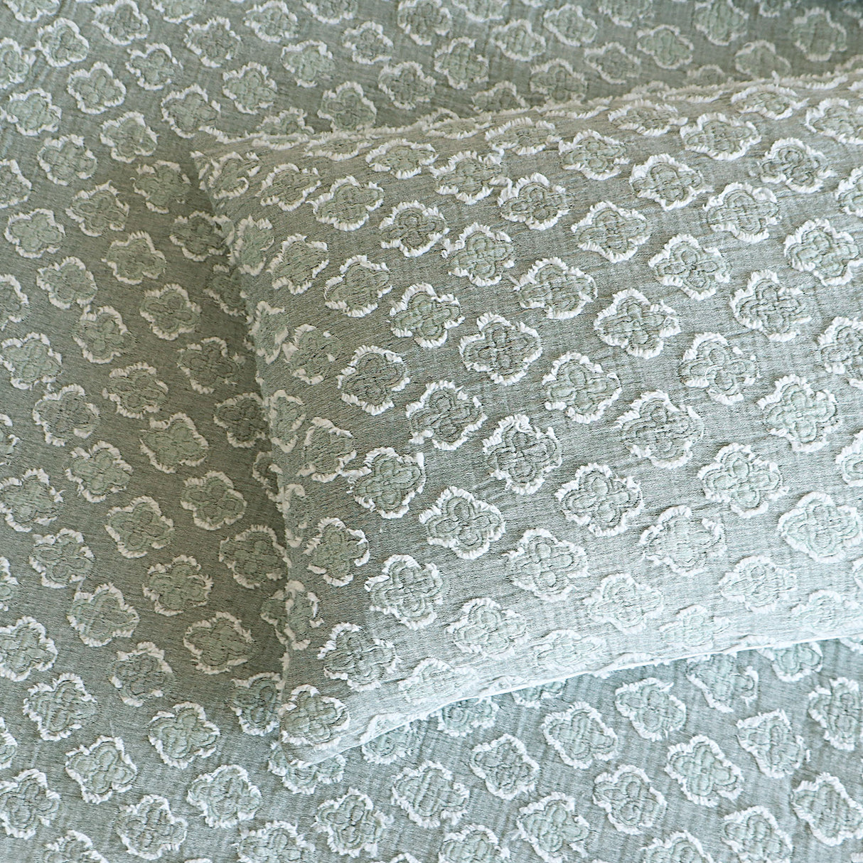 Renee Taylor Luna Jacquard Yarn Dye Quilt / Duvet Cover Set Double
