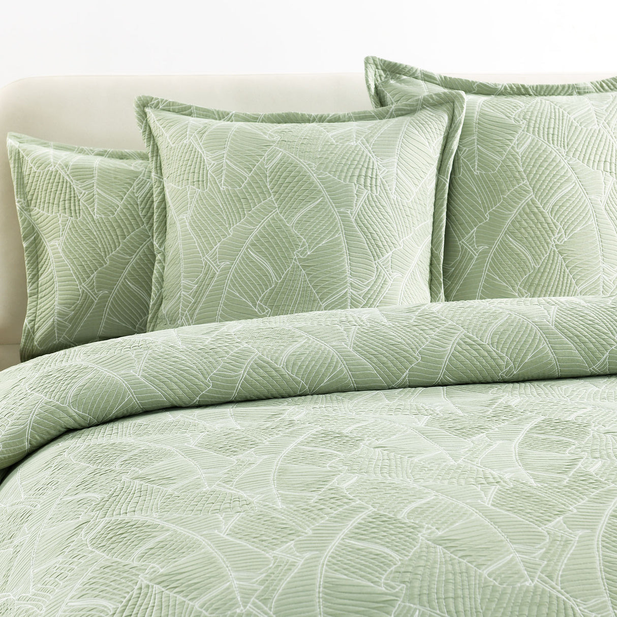 Renee Taylor Woods Jacquard Quilt / Duvet Cover Set Super King Sage