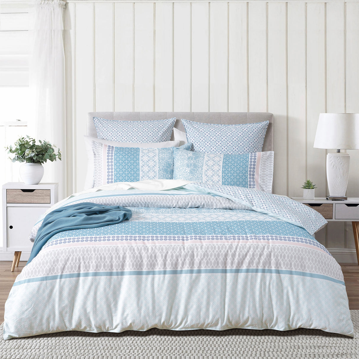 Renee Taylor 300 TC Cotton Reversible Quilt / Duvet Cover Set Super King Margot