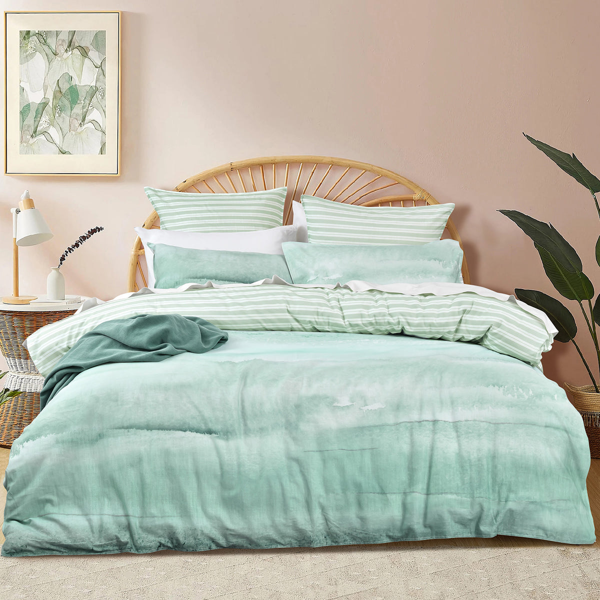 Renee Taylor 300 TC Cotton Reversible Quilt / Duvet Cover Set Super King Terrain