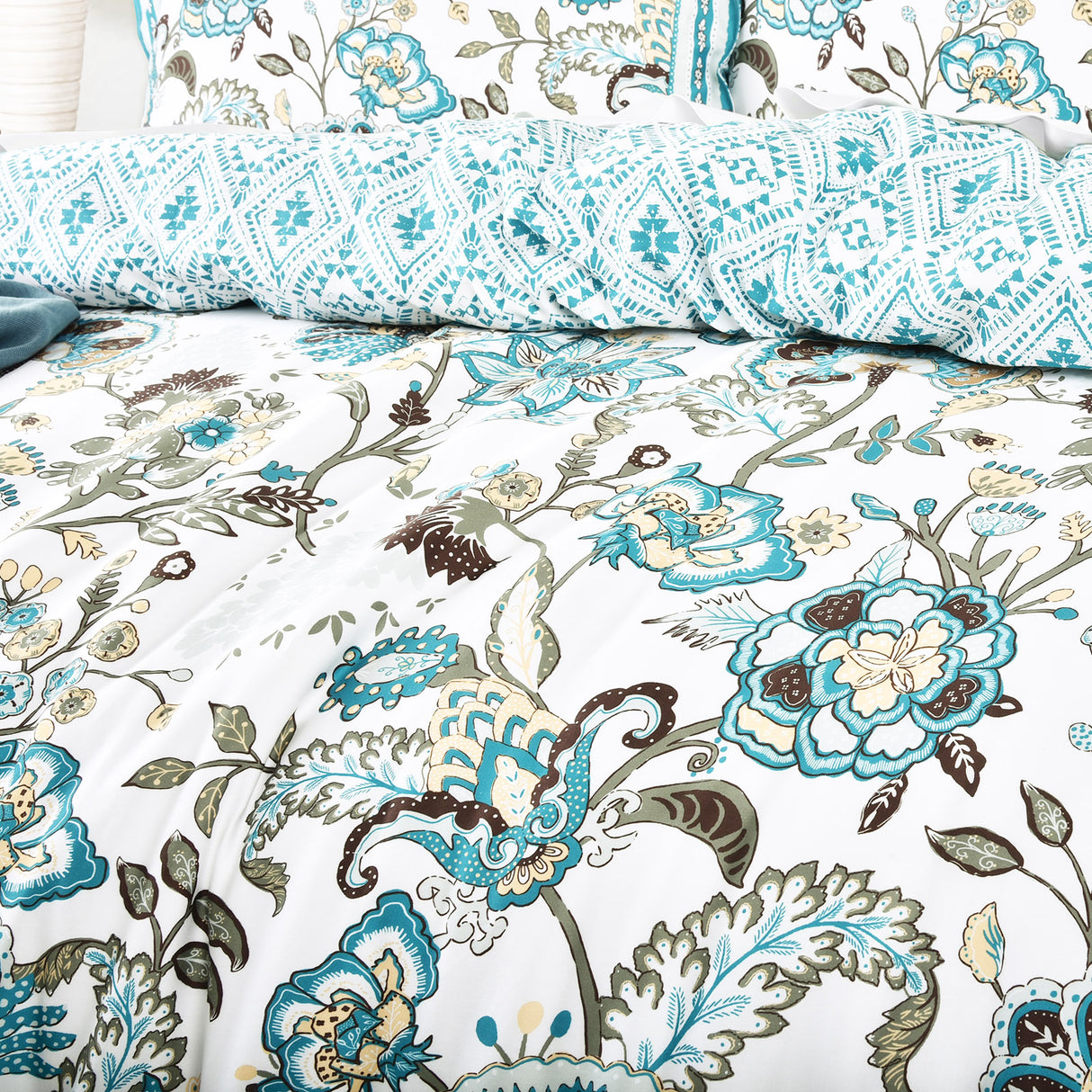 Renee Taylor 300 TC Cotton Reversible Quilt / Duvet Cover Set King Anaya