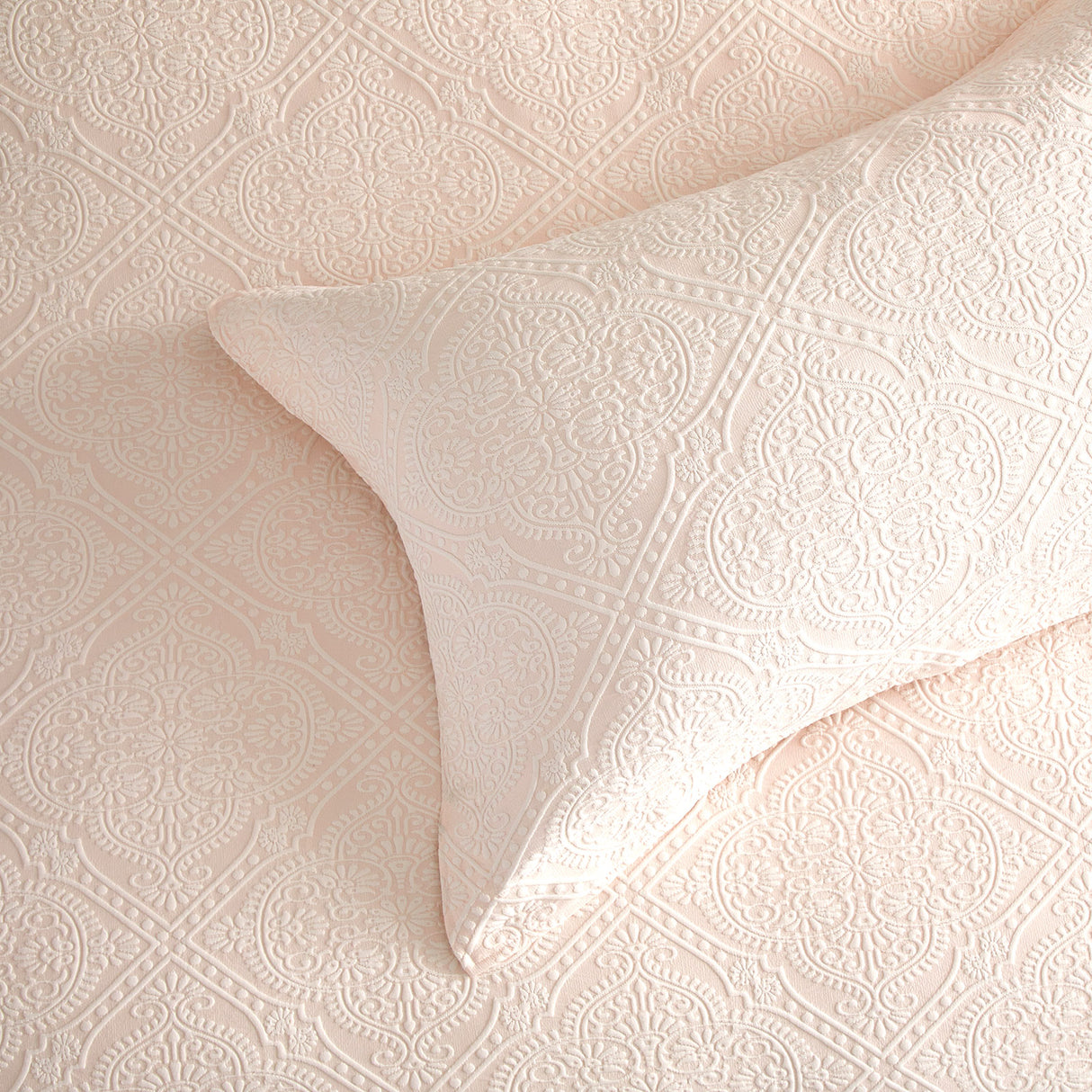 Renee Taylor Bella Jacquard Quilt / Duvet Cover Set Super King Blush