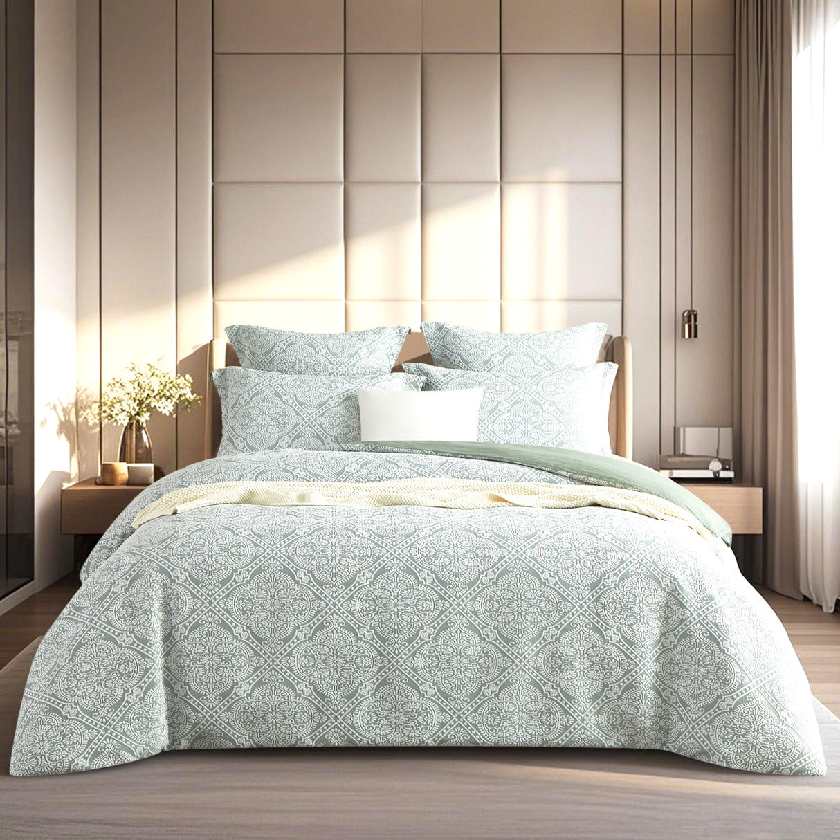 Renee Taylor Mayfair Jacquard Quilt / Duvet Cover Set King Sage