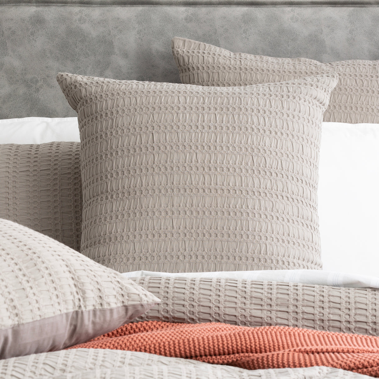 Cloud Linen Celeste Seersucker Cotton Waffle Quilt Cover Set Double Charcoal