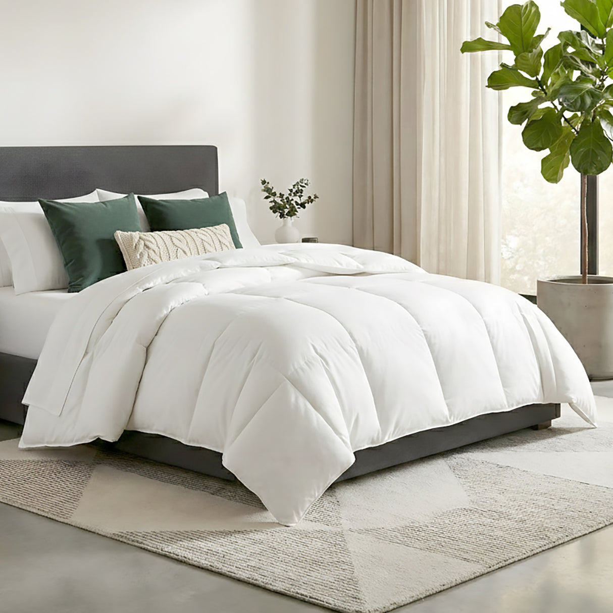 Renee Taylor Luxurious Australian Wool Quilt 350 GSM Super King