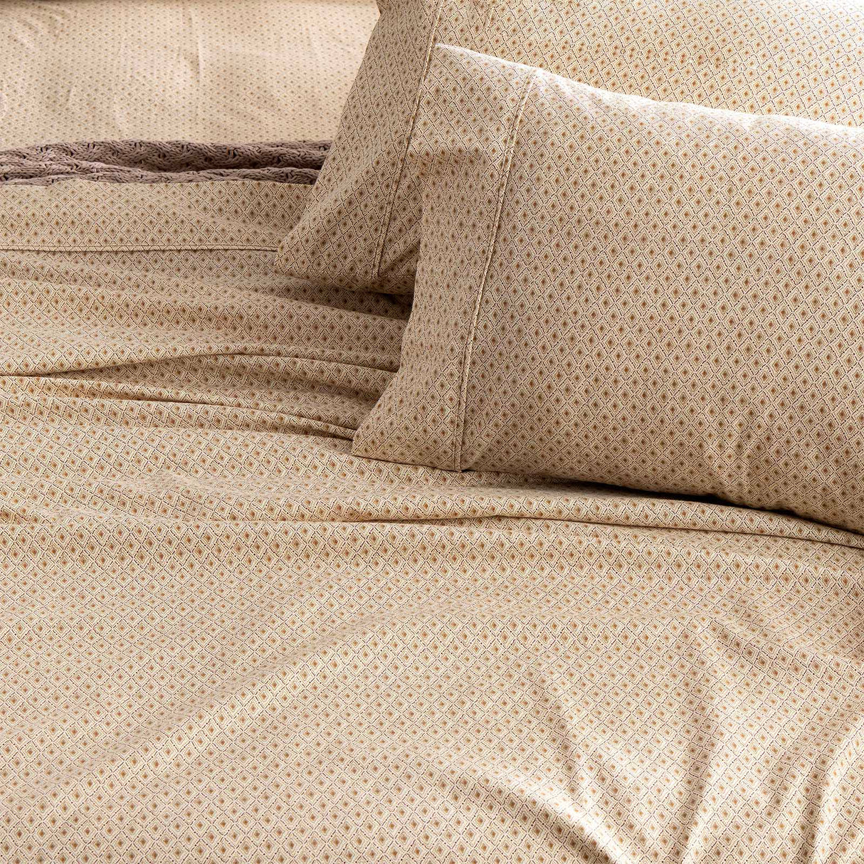 Park Avenue 175 GSM Egyptian Cotton Flannelette Sheet Set Double Diamond