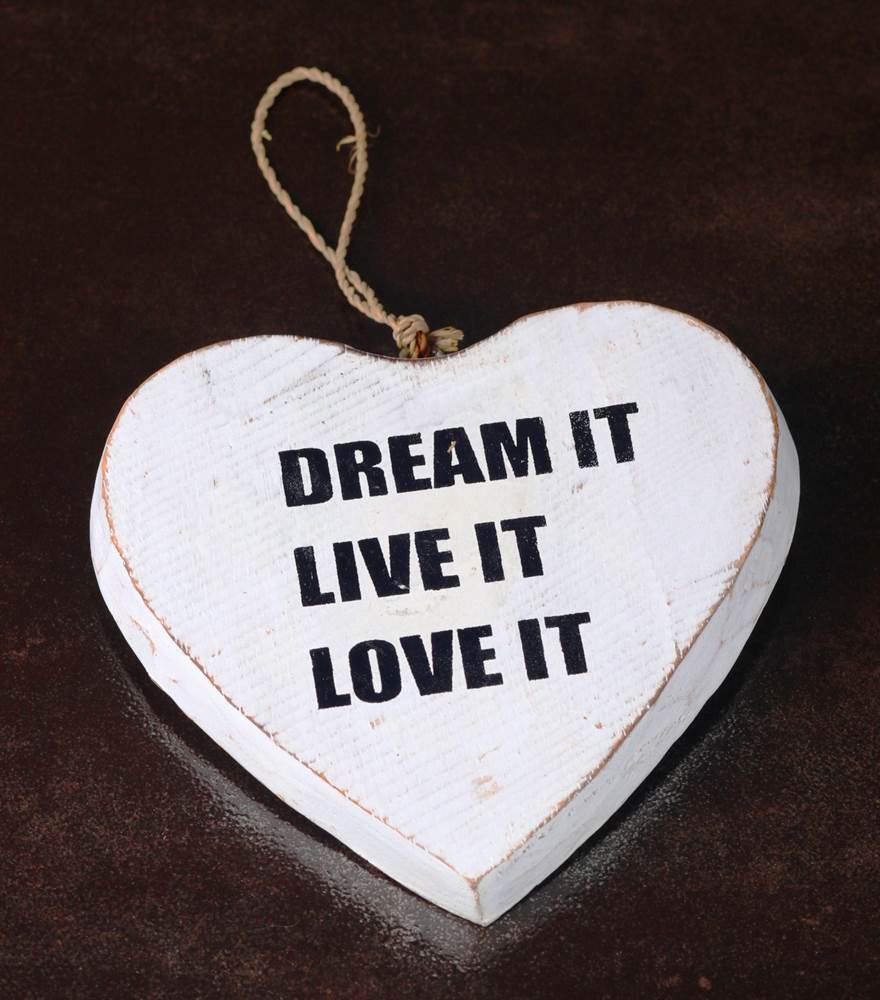 Hanging Heart Dream It