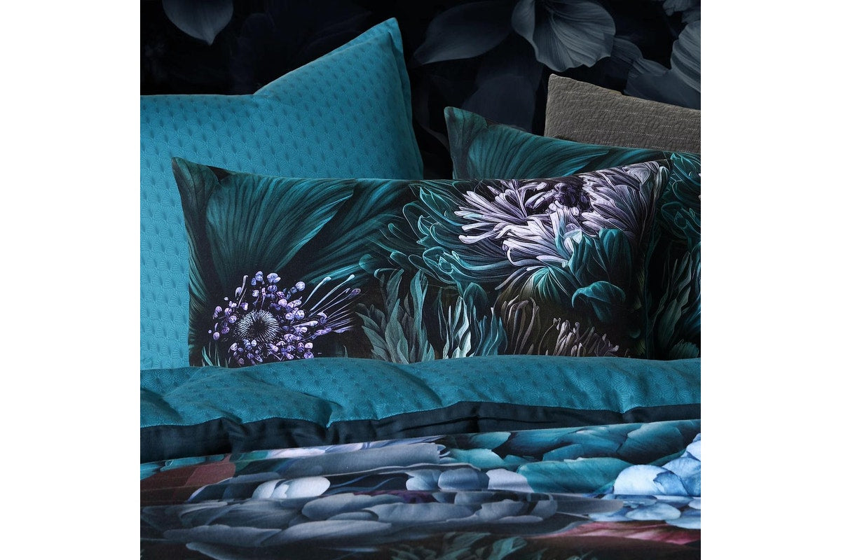 Quilt / Duvet  Cover Set - Logan and Mason BEWITCHED  MULTI (King)