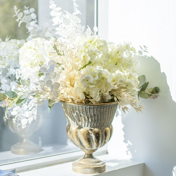 Elegant 65cm white Coix seed grass spray adds natural beauty to any decor without maintenance.