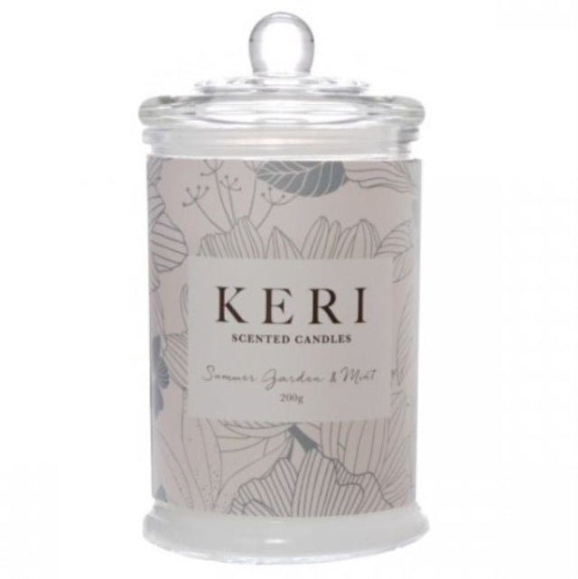 Scented jar candle in elegant design, fresh garden and mint aroma, perfect for home decor and relaxation.