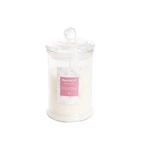 Ivory Vanilla Tuberose candle in elegant jar, blends floral and vanilla scents for a calming atmosphere.