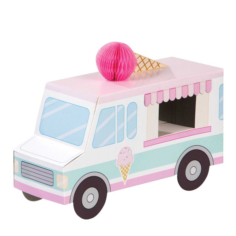 3D ice cream sundae centerpiece, 9cm x 23cm x 16cm, perfect for parties and themed events.