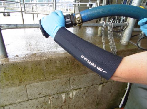 Dry Cuff Crayfish Sleeve (Medium)