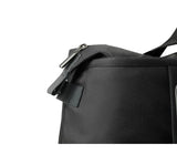 Weekender Duffle Bag - Victorinox Werks Traveler 6.0 (Black)