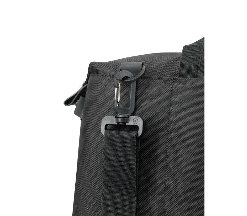 Weekender Duffle Bag - Victorinox Werks Traveler 6.0 (Black)