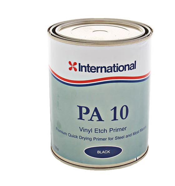 International PA 10 Black 1L