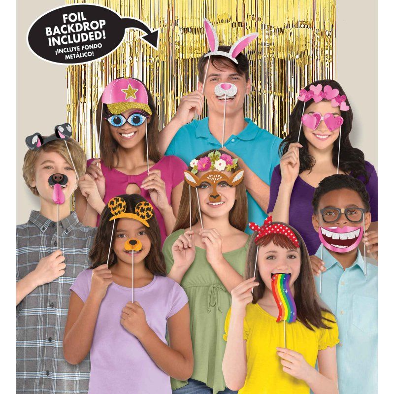 Social Media Deluxe Photo Props & Scene Setter Backdrop - Pack of 21