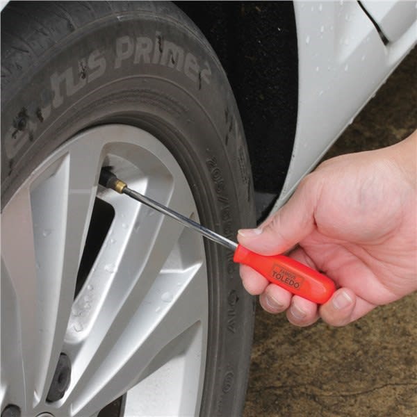 Toledo Tyre Valve Remover Set