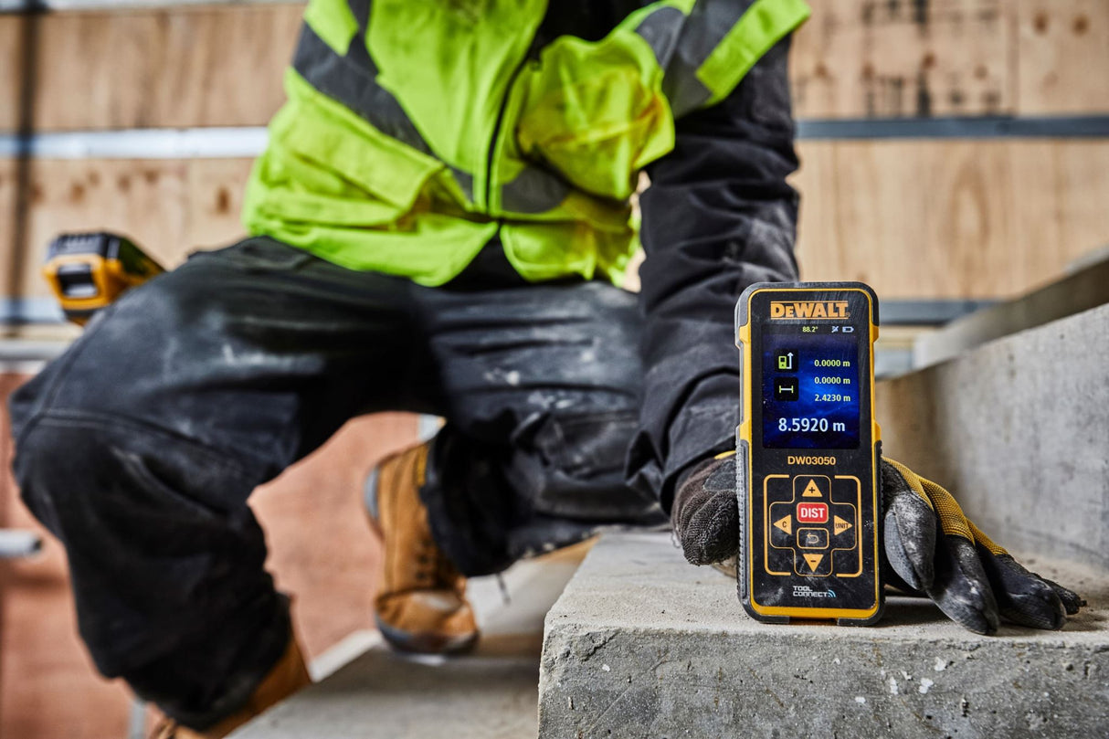 DeWalt Laser Distance Measure 50m