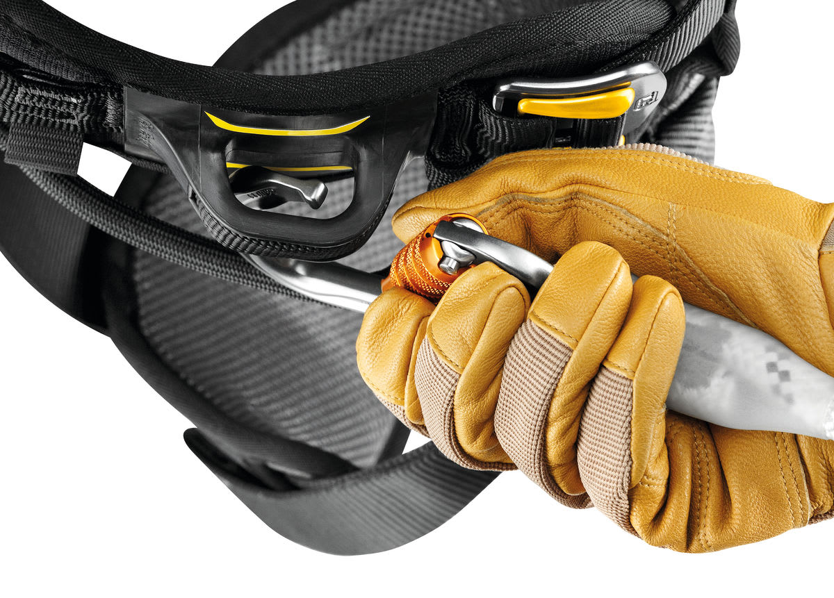 Petzl Astro Bod Fast Rope Access Harness Size 2